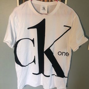 Calvin Klein tee